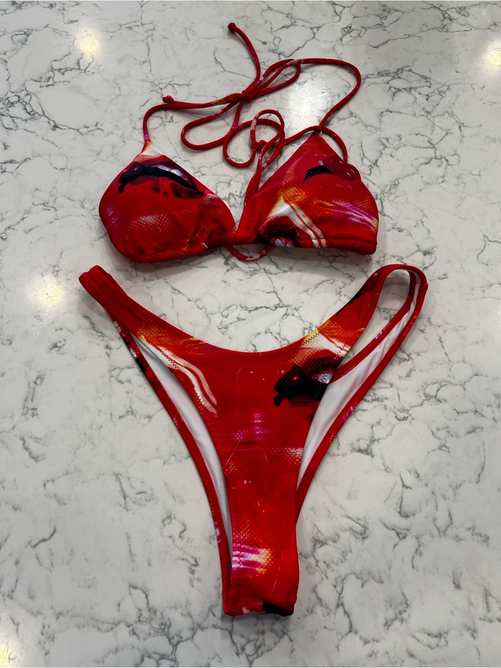 White Fox Swim Red Swirl Pattern String Bikini Swimsuit Size Medium